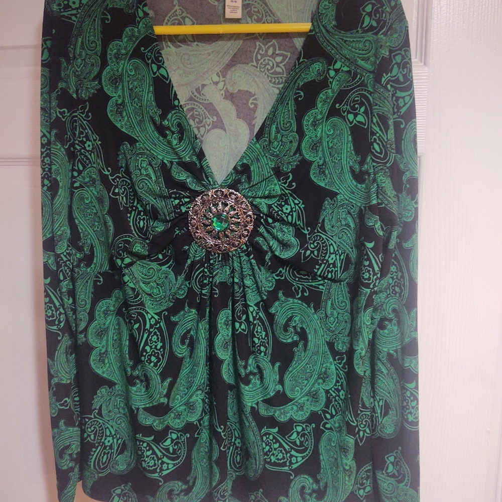 Venezia women's size 14/16 top